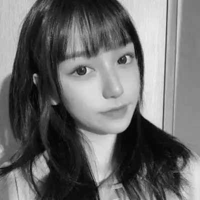 qq头像灰色系列女,做个你最牵挂的女孩子
