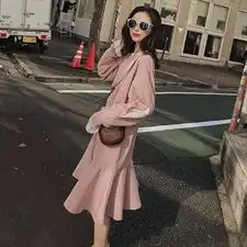 拼接袖粉色打底连衣裙卫衣裙少女甜美裙子
