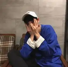男生头像喜欢一个人是什么感觉乍见心欢,小别思恋,久处怦然
