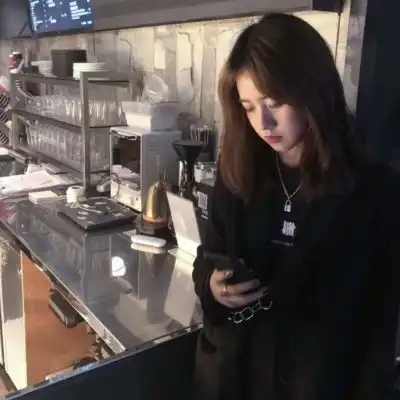 ins头像微信女头高冷丧微信头像我要个性网
