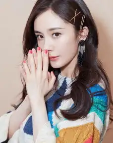 娱乐圈四位流量女艺人,其中杨幂已经火了八年了
