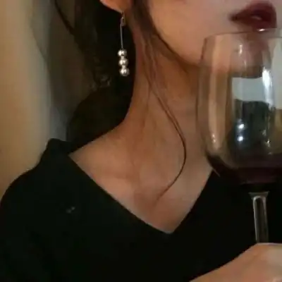 单人情头不明显的哦快和ta用起情侣头像我要个性网
