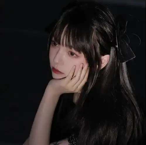 温温柔柔女生头像看得特别特别透彻的句子
