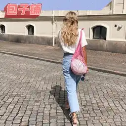 种草大s的草莓包夏日少女感全靠ta

