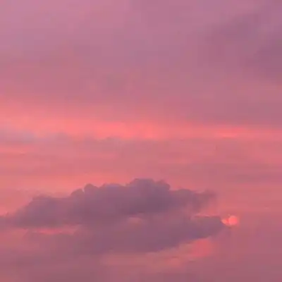 少女心粉色韩系背景图
