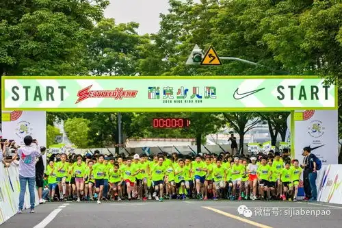 上马培养出了一群跑二代,这专业劲让大人都汗颜
