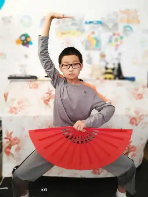 亲情中华暖世界,传统文化代代传常州营的小朋友,你学中文的样子真好看六丨少年强则国强
