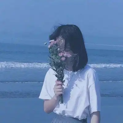 网易云热评真正在乎你的人,口袋里总会有糖,而不是大道理腾讯新闻
