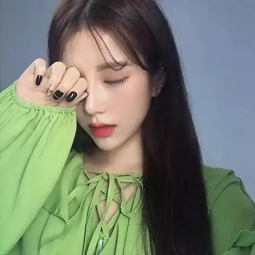 绿色头像超好看的绿色头像图
