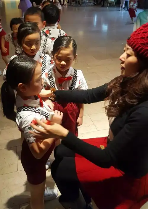 东方少儿艺术节少儿春晚播出通知
