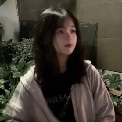 有点小委屈但不明显的文案
