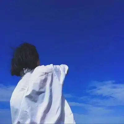 四字微信名淡淡的忧伤可爱点
