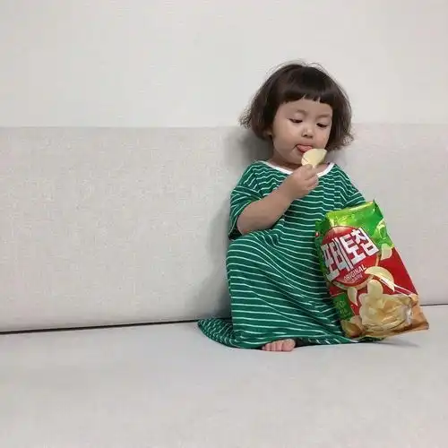 可爱头像你不曾给我一次回眸,我却始终在对你微笑
